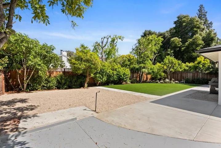 547 Jefferson Drive, Palo Alto, California 94303