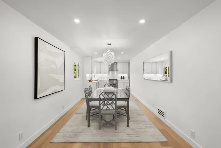 547 Jefferson Drive, Palo Alto, California 94303