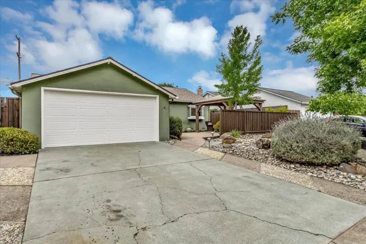 945 Scott Court, Campbell, California 95008