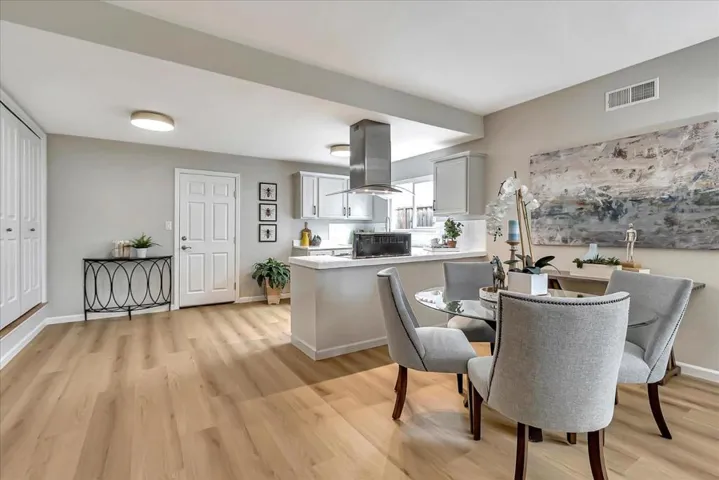 945 Scott Court, Campbell, California 95008