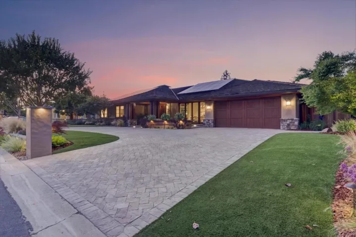 159 Longmeadow Drive, Los Gatos, California 95032