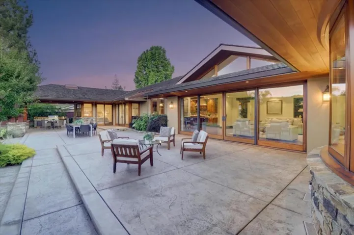 159 Longmeadow Drive, Los Gatos, California 95032
