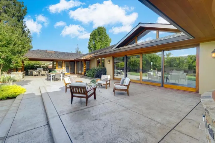159 Longmeadow Drive, Los Gatos, California 95032