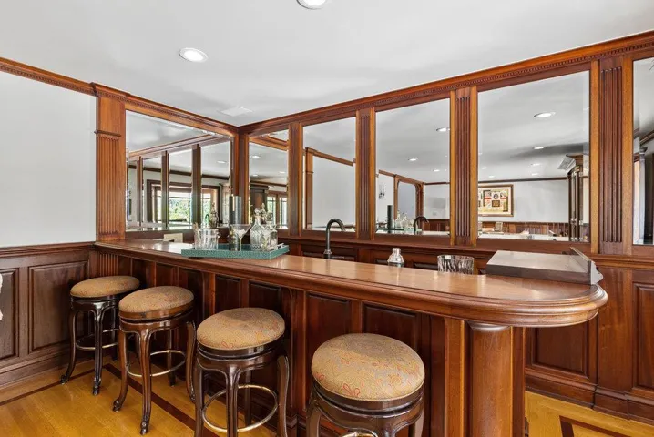 112 Madera Court, Los Gatos, California 95032