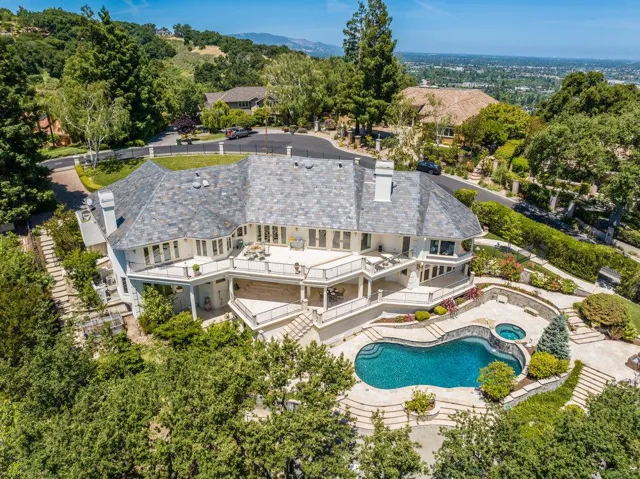 112 Madera Court, Los Gatos, California 95032