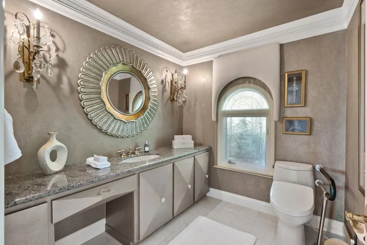 112 Madera Court, Los Gatos, California 95032