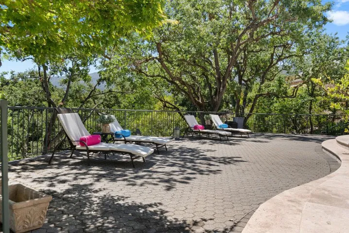 112 Madera Court, Los Gatos, California 95032
