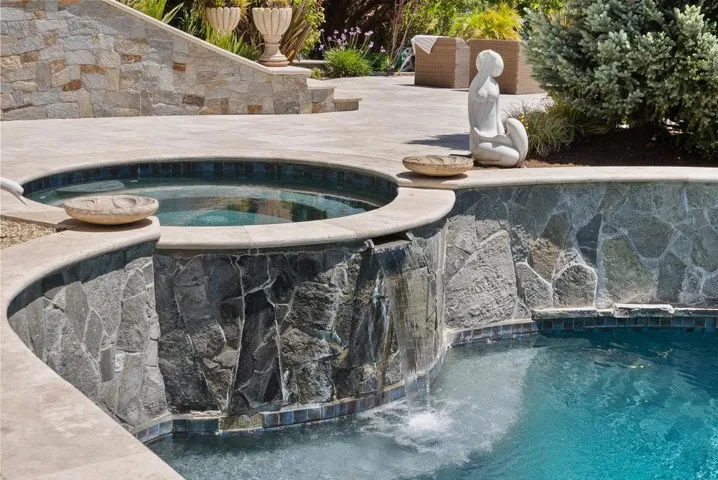 112 Madera Court, Los Gatos, California 95032