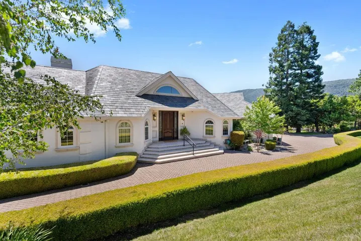 112 Madera Court, Los Gatos, California 95032