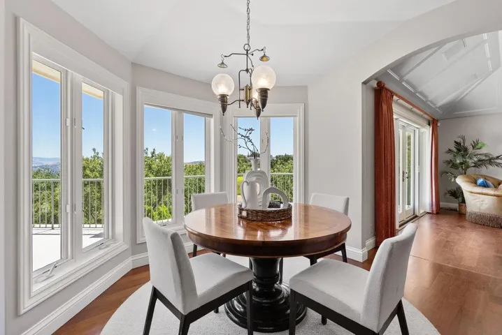 112 Madera Court, Los Gatos, California 95032