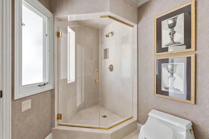 112 Madera Court, Los Gatos, California 95032