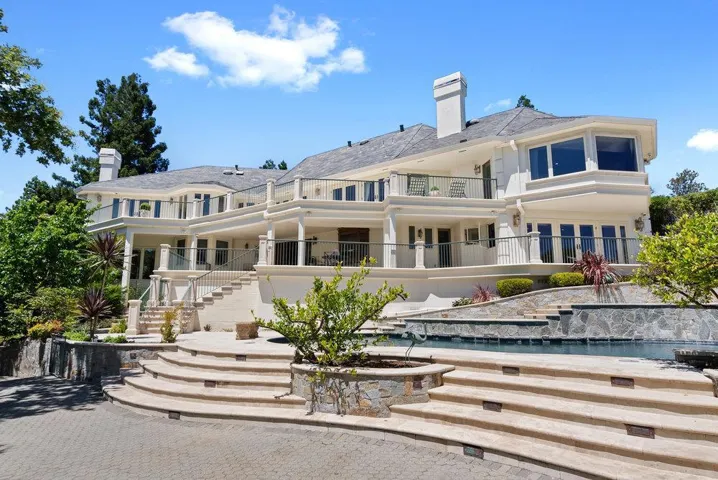 112 Madera Court, Los Gatos, California 95032