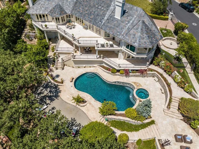 112 Madera Court, Los Gatos, California 95032