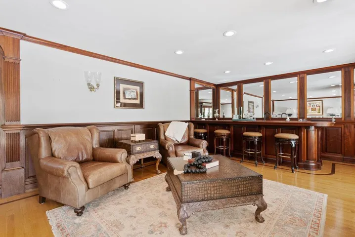 112 Madera Court, Los Gatos, California 95032
