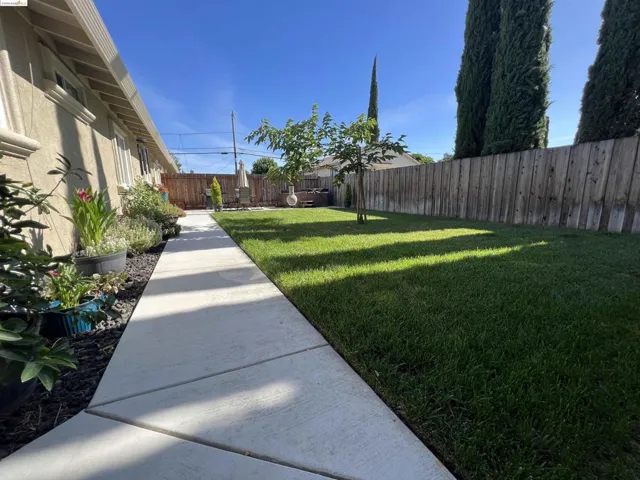 Malicoat Ave, Oakley, California 94561