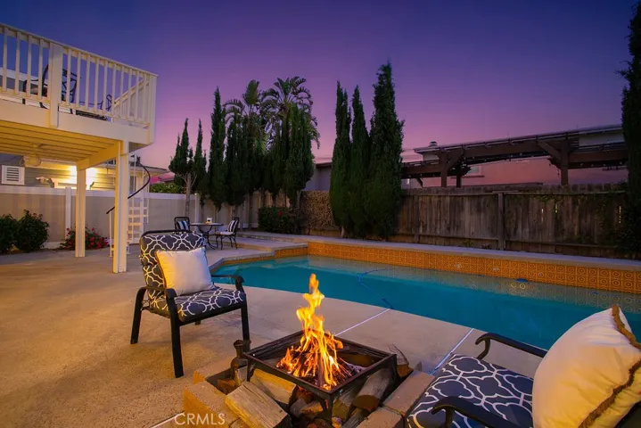 Your romantic view from the casual dining area