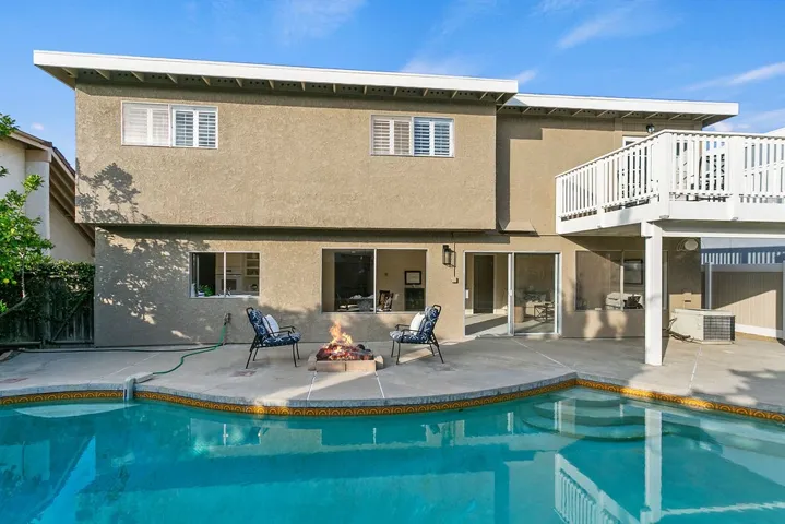 Primary deck provides covered dining/hang out space