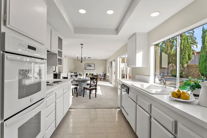 Dual ovens