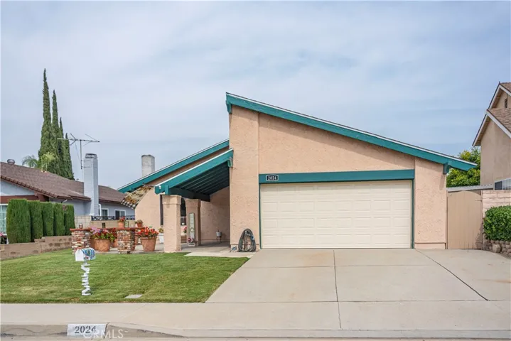 2024 Country Canyon Road, Hacienda Heights, California 91745