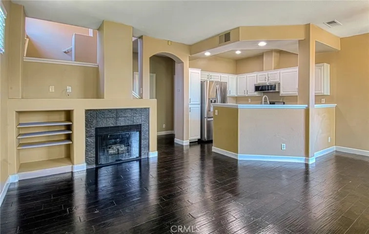1066 S Positano Avenue 105, Anaheim Hills, California 92808