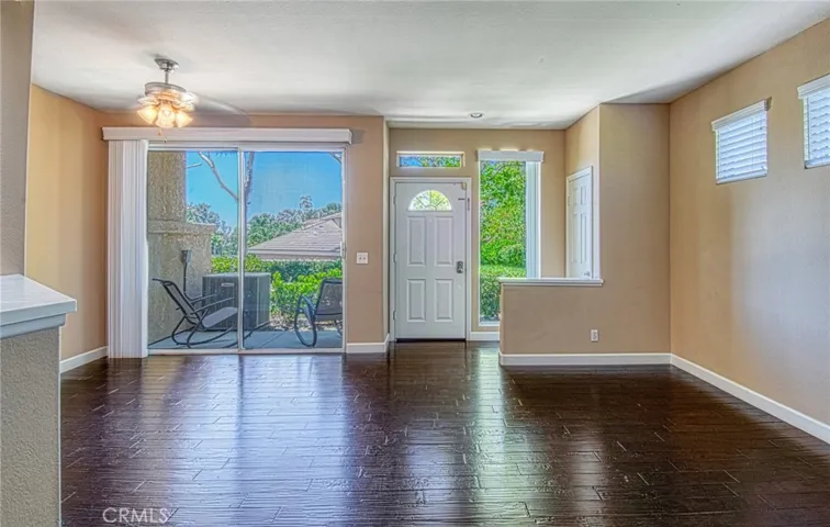 1066 S Positano Avenue 105, Anaheim Hills, California 92808