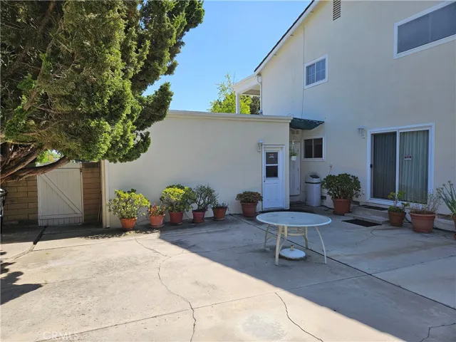 2065 Sunset Lane, Fullerton, California 92833