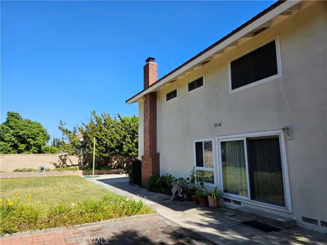 2065 Sunset Lane, Fullerton, California 92833