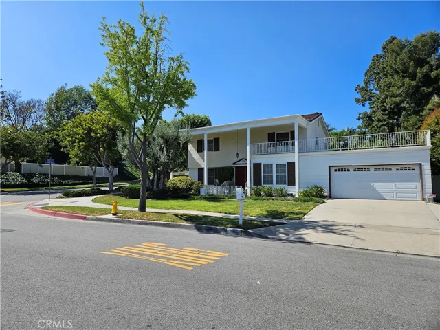 2065 Sunset Lane, Fullerton, California 92833
