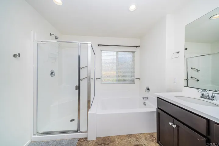 340 Falabella, Fallbrook, California 92028