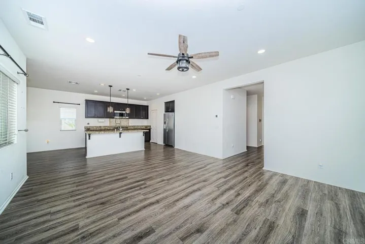 340 Falabella, Fallbrook, California 92028