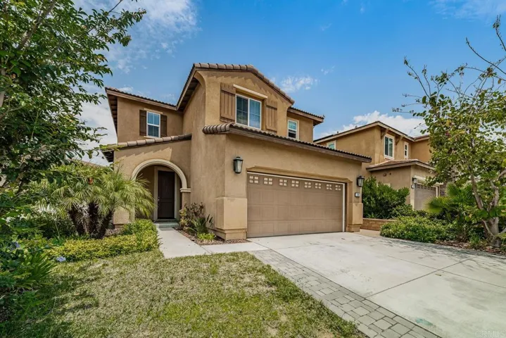 340 Falabella, Fallbrook, California 92028