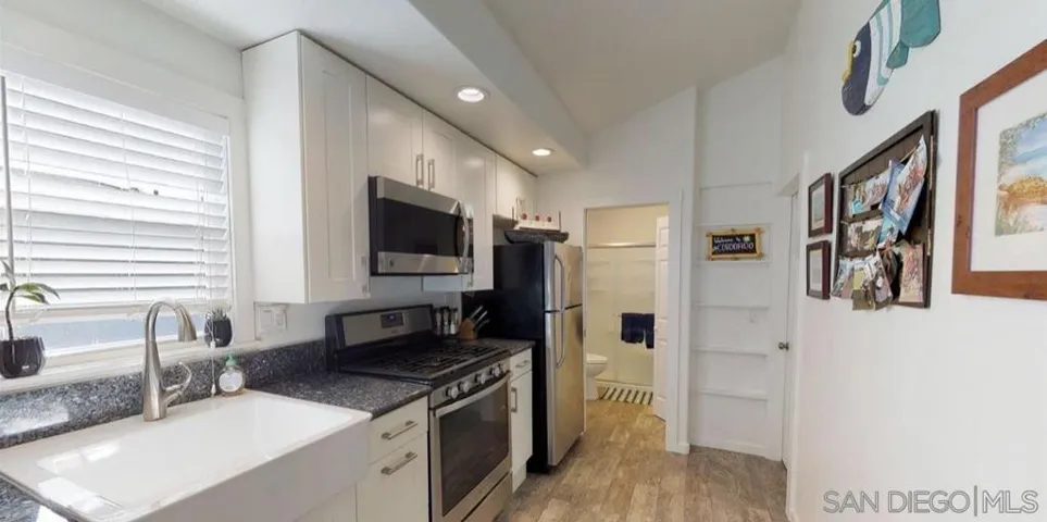 614 I Avenue, Coronado, California 92118