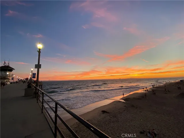 Beautiful Huntington Beach sunsets!
