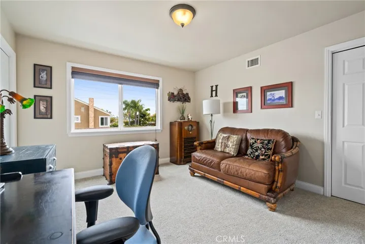 Easily transform the office/5th bedroom into a cozy guest room.
