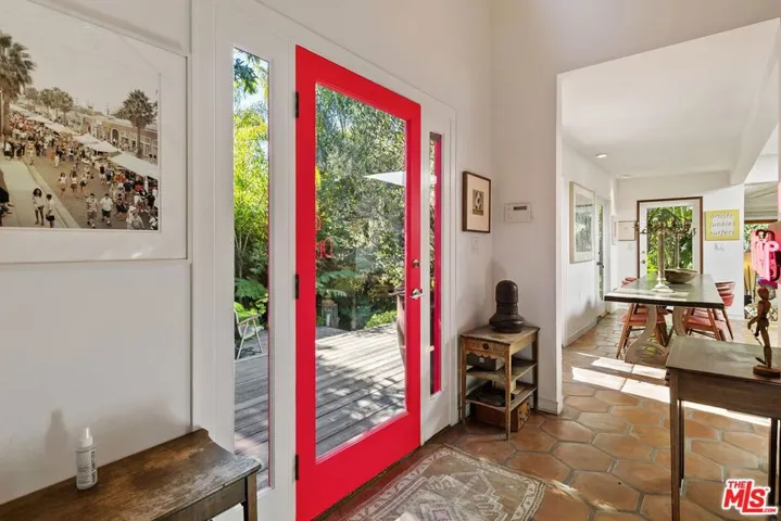 1614 Crescent Place, Venice, California 90291