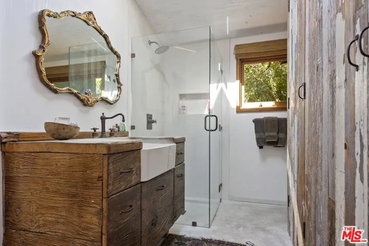 1614 Crescent Place, Venice, California 90291