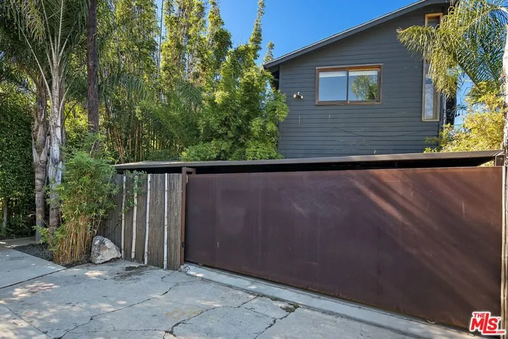 1614 Crescent Place, Venice, California 90291