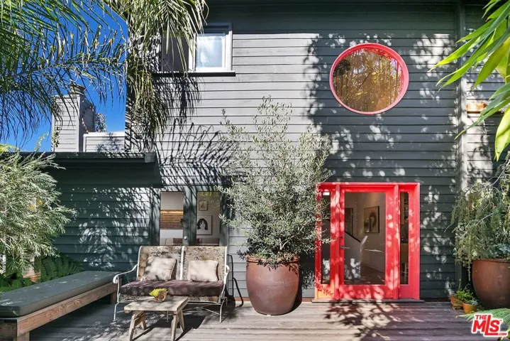 1614 Crescent Place, Venice, California 90291