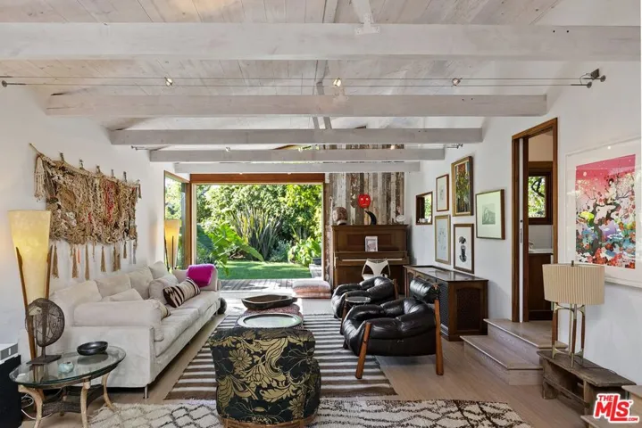 1614 Crescent Place, Venice, California 90291