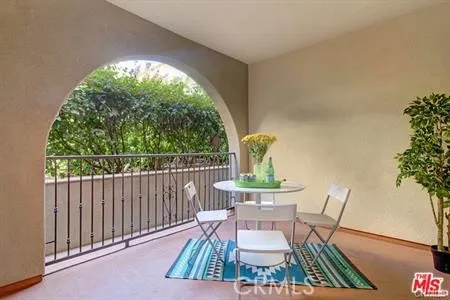 12975 Agustin Place 105, Playa Vista, California 90094