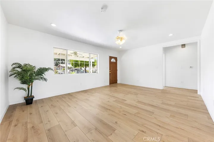 8277 Cherimoya Avenue, Fontana, California 92335