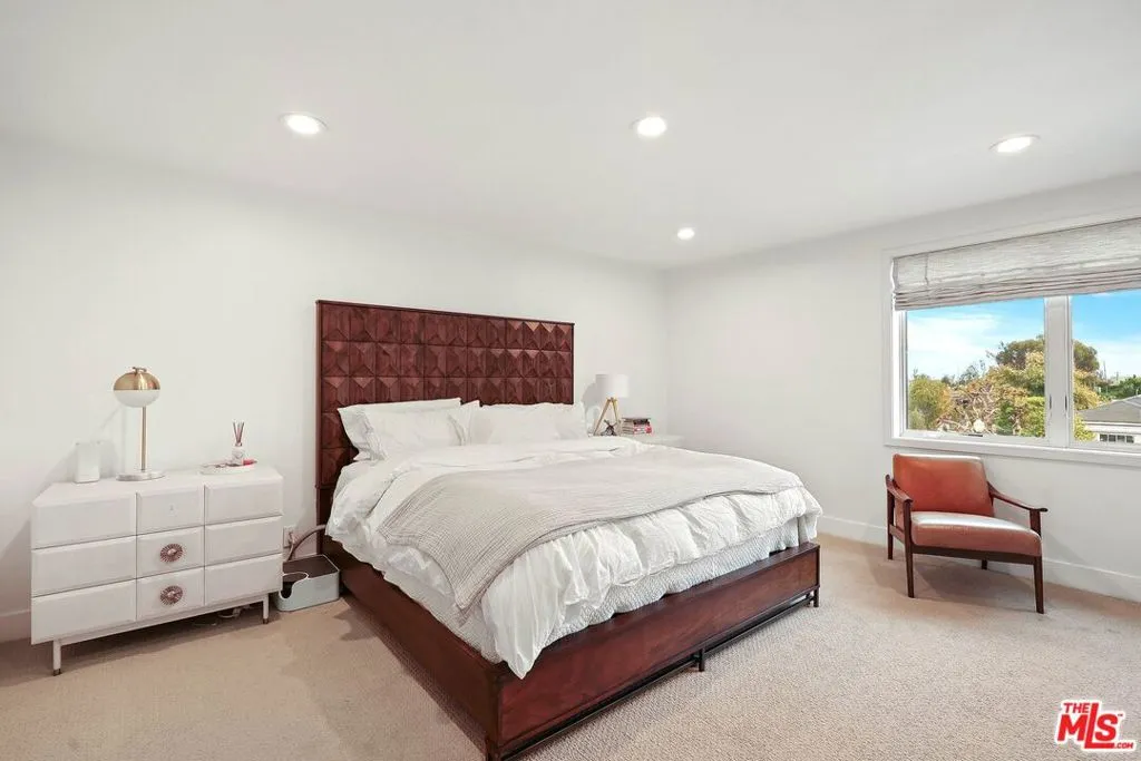10301 Walavista Road, Los Angeles, California 90064 home-pic-15
