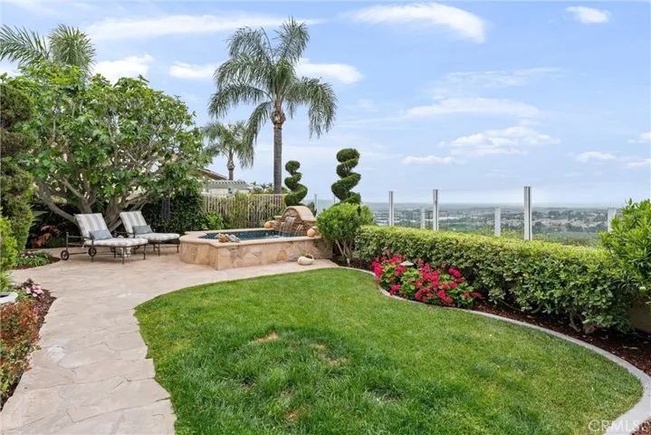 19461 Jasper Hill Road, Lake Forest, California 92679