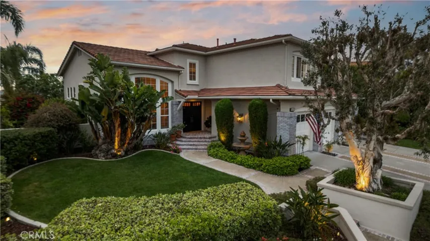 19461 Jasper Hill Road, Lake Forest, California 92679