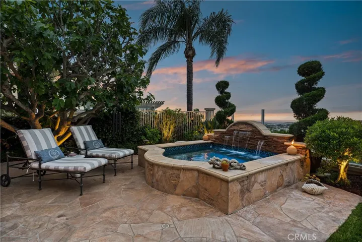 19461 Jasper Hill Road, Lake Forest, California 92679