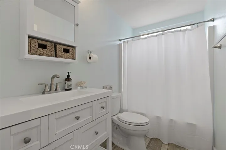 Upstairs Bathroom