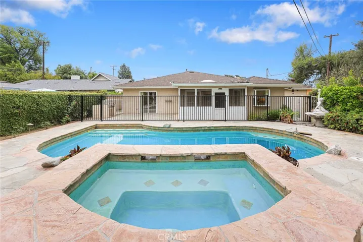 1229 Valebrook Place, Glendora, California 91740