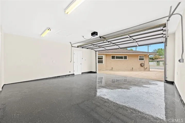 Finished Garage with Epoxy Floor