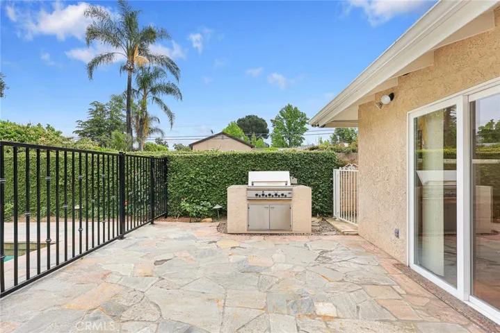 1229 Valebrook Place, Glendora, California 91740