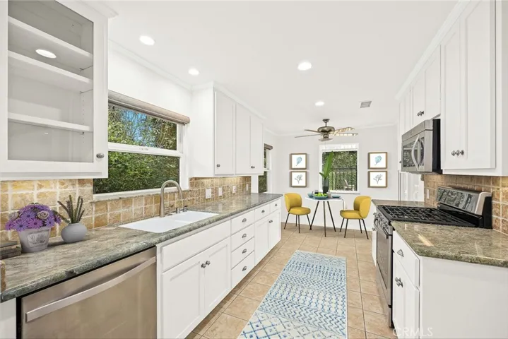 1229 Valebrook Place, Glendora, California 91740